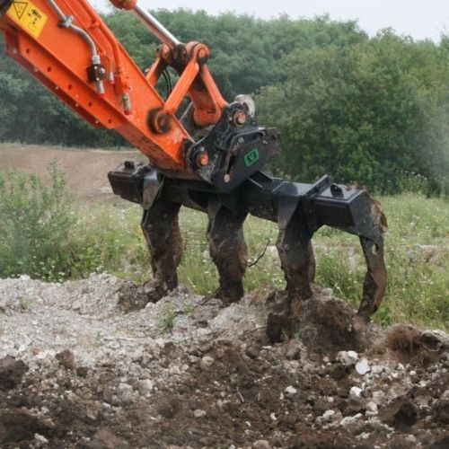 Earth moving equipment