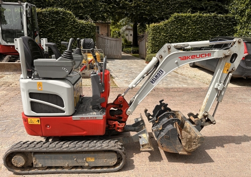 Takeuchi TB210R