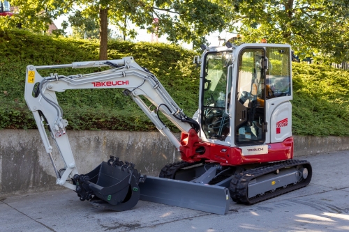 Takeuchi TB335R C (Stock)